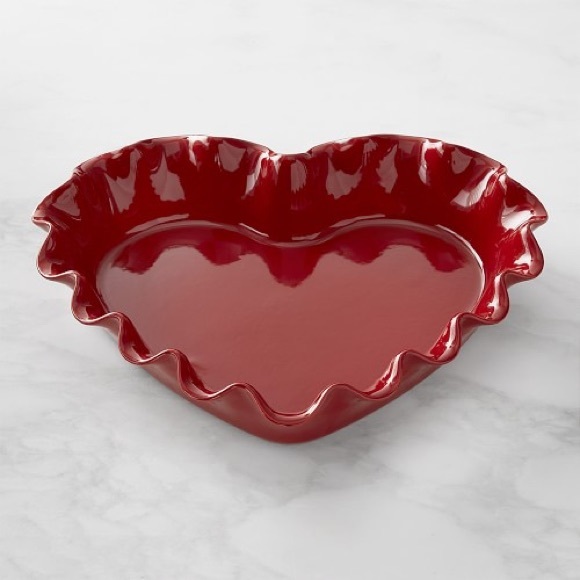 New Emile Henry French Ceramic Ruffle Heart Pie Dish, Red